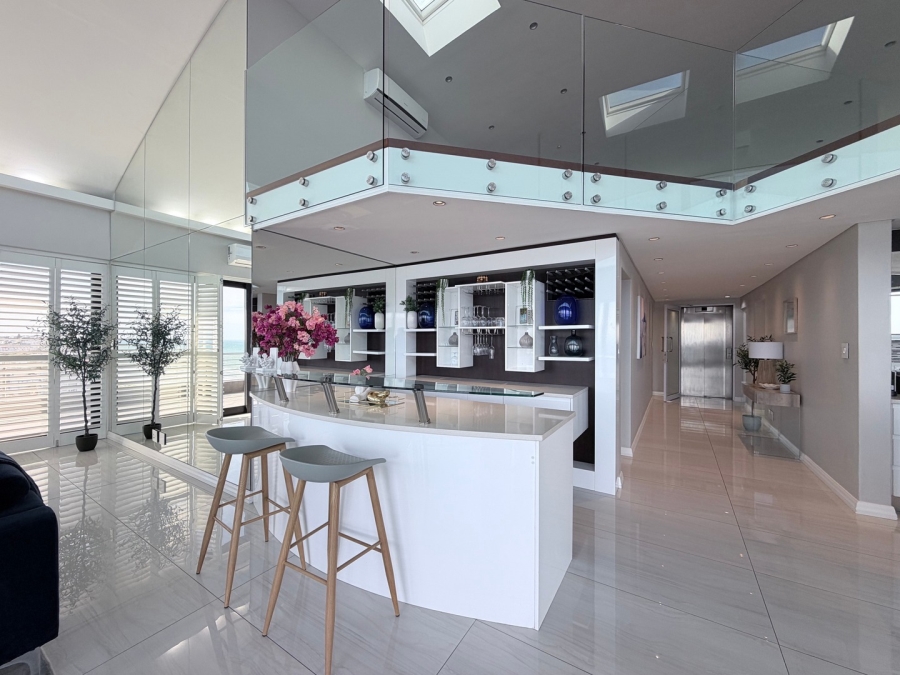 3 Bedroom Property for Sale in Beachfront Western Cape
